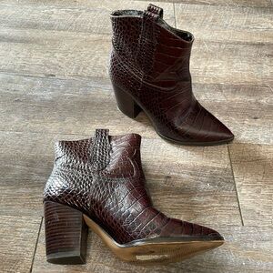 Gibson latimer cow leather ankle boots